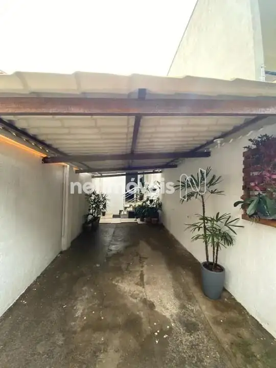  Garagem