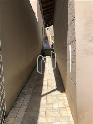 corredor entre as duas areas externas 