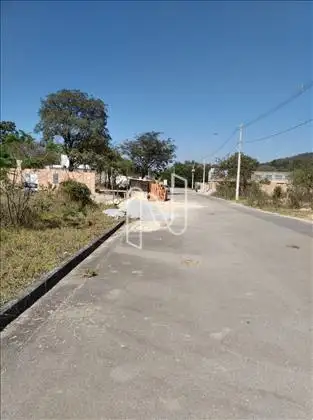  Lote vista da rua 
