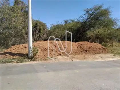  Lote vista da rua 