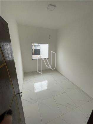 Casa pra venda no bairro Sim 