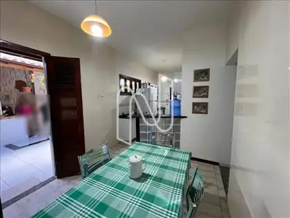  Casa pra venda em localização privilegiada