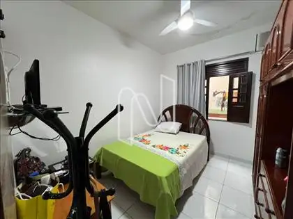 Casa pra venda em localização privilegiada
