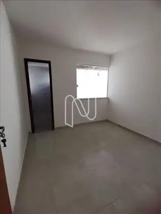 Casa nova pra venda em Feira de Santana