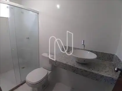 Casa nova em condominio pra venda - FSA