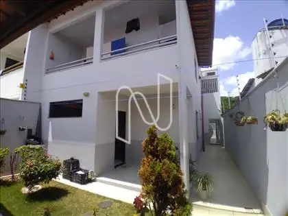 Casa duplex pra venda perto do Boulevard