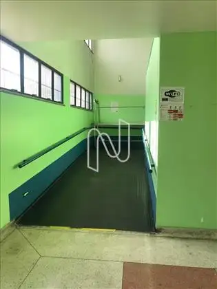 Predio na Avenida Getulio Vargas