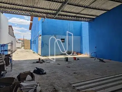 Prédio muntifcional a venda Feira de Santana