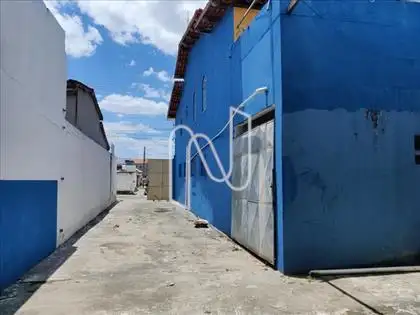 Prédio muntifcional a venda Feira de Santana