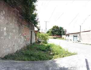 Casa pra venda em Feira de Santana