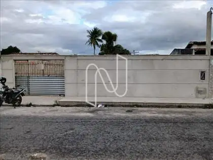 Casa pra venda em Feira de Santana