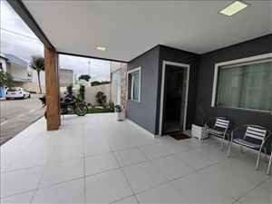Casa a Venda em Cond bairro Mangabeira Feira 
