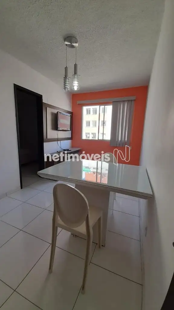  Apartamento mobiliado na Fraga Maia 