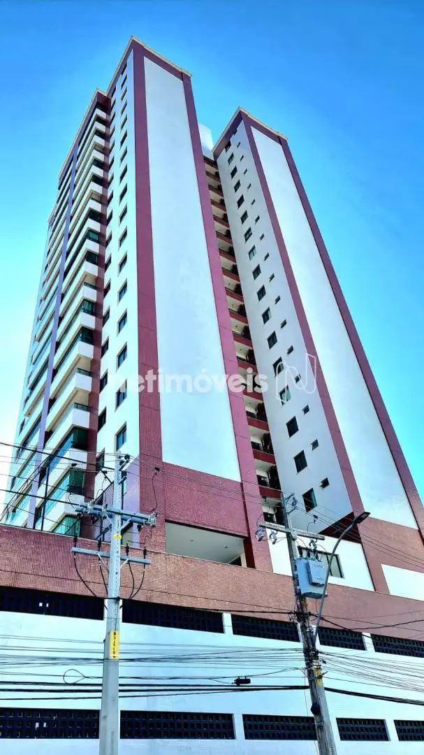 Apartamento pra venda no Magnifique em Feira