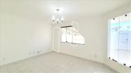 Casa no bairro Capuchinhos Fsa
