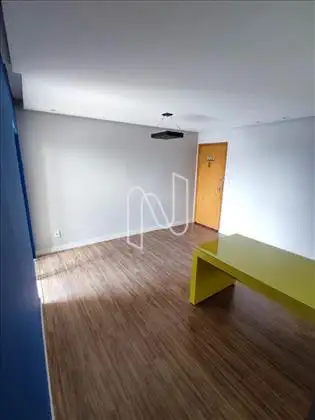 Apto 2Q reformado a venda no bairro Sim