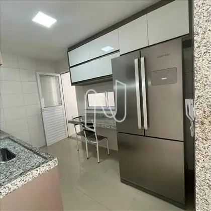 Casa no condominio Artemia Premium