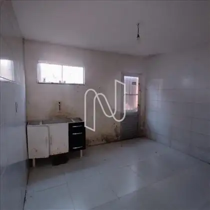 Casa pra venda no bairro Campo Limpo