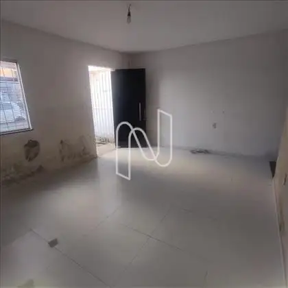 Casa pra venda no bairro Campo Limpo