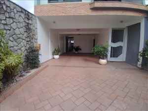 Casa pra venda ou aluguel em Feira de Santana
