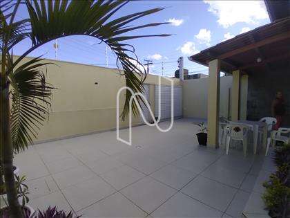  Casa ampla à venda no bairro Brasília