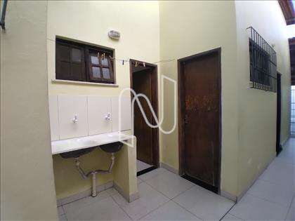Casa ampla à venda no bairro Brasília  
