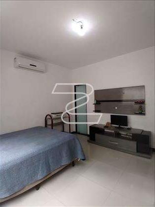 Casa ampla à venda no bairro Brasília  