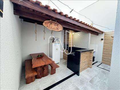 Casa 2 quartos com suíte prox da Fraga Maia
