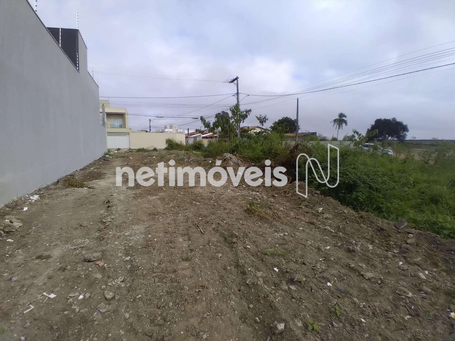  Terreno a venda no bairro Sim