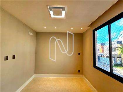 Casa nova 4 quartos em condomínio bairro SIM