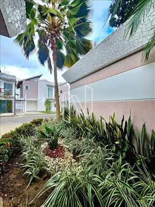   Casa/lateral.
