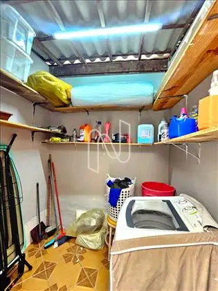  Casa/ área de serviços 