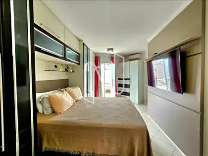     Casa/quarto.