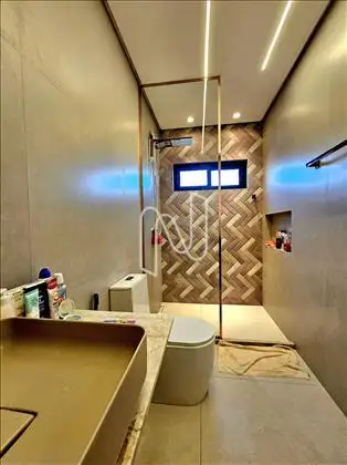       Casa/banheiro.      Casa/banheiro.