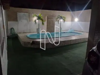  Casa no bairro Tomba pra venda 