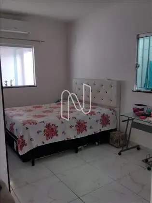  Casa no bairro Tomba pra venda 