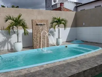  Casa no bairro Tomba pra venda 