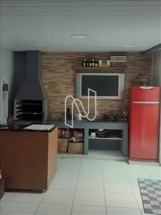  Casa em condominio bairro Santa Monica 