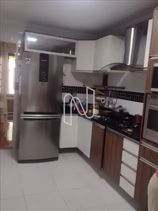  Casa em condominio bairro Santa Monica 