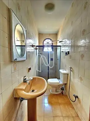   Casa/ área interna. 