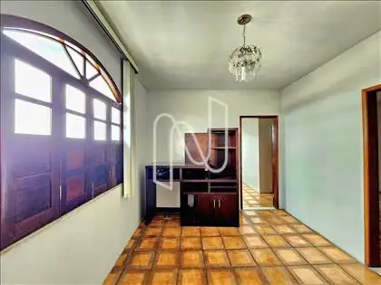  Casa/ área interna. 