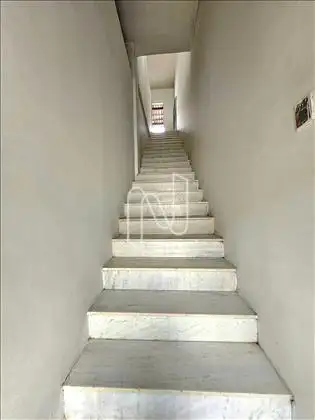   Casa/ área interna. 