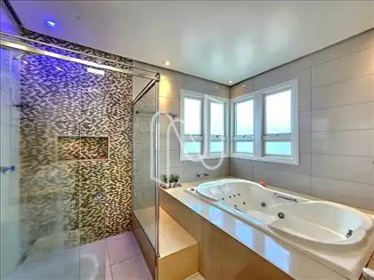  Casa Alto Padrão no Haras Residence 