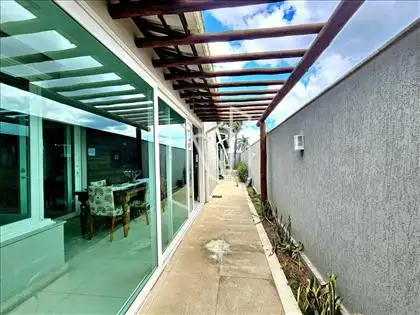   Casa Alto Padrão no Haras Residence