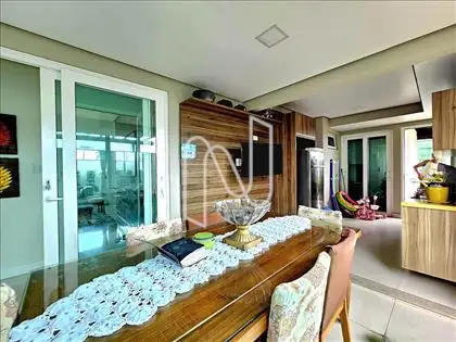  Casa Alto Padrão no Haras Residence 