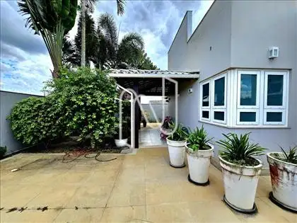  Casa Alto Padrão no Haras Residence 