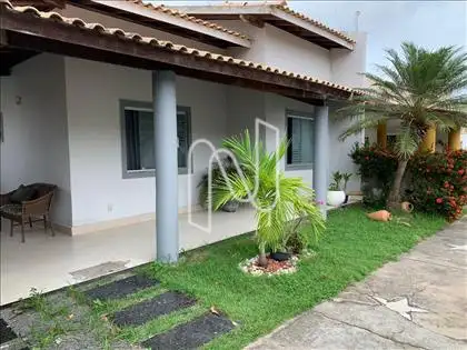  Casa com 3 quartos em condominio pra venda 