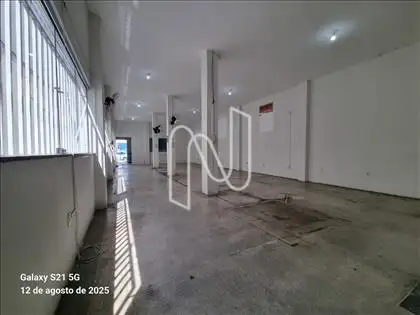   Imovel comercial proximo a Av Joao Durval