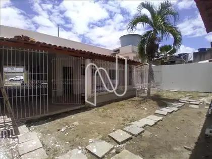 Casa comercial pra alugar em Feira de Santana