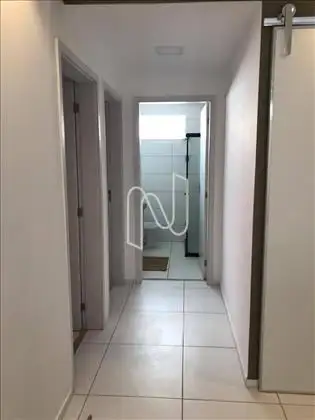  Corredor acesso aos quartos e banheiro
